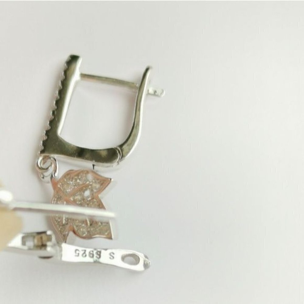 New Sterling silver cz modernist lever back earrings leaf design - Picture 4 of 7